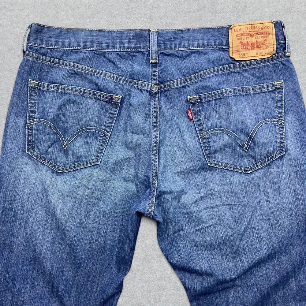 Levis 559 Jeans Mens 36x31 Blue Denim Distressed Relaxed Fit‎ Straight Leg Y2K
